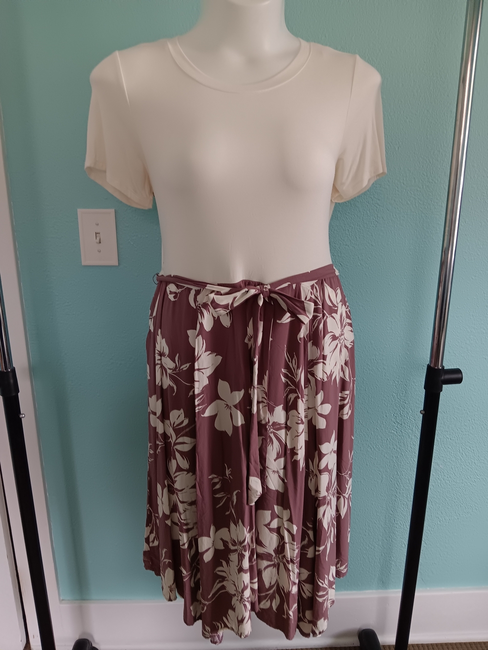 Torrid 1x Floral A-Line Midi Dress Tropical Floral Pattern